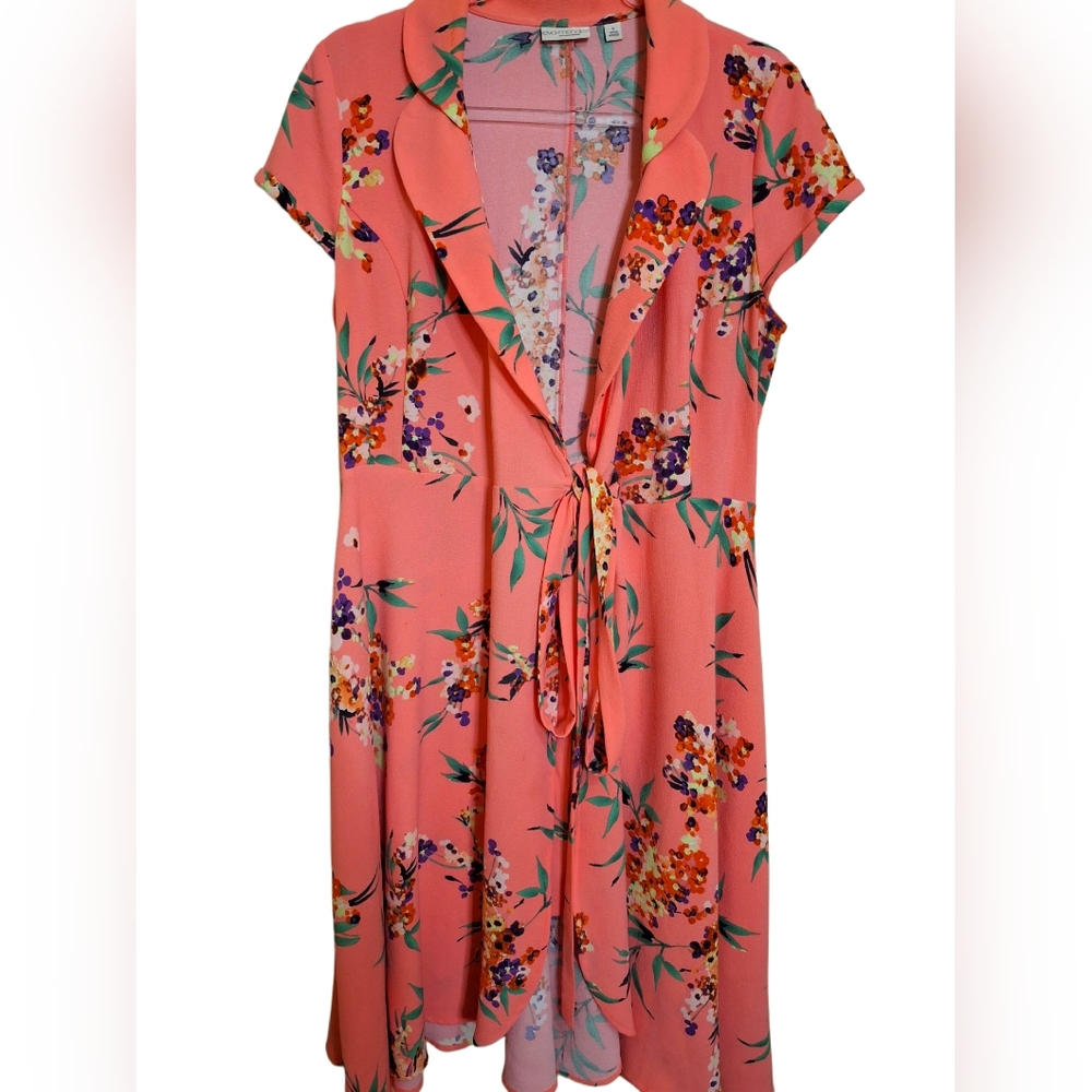 EVA MENDES FLORAL DRESS